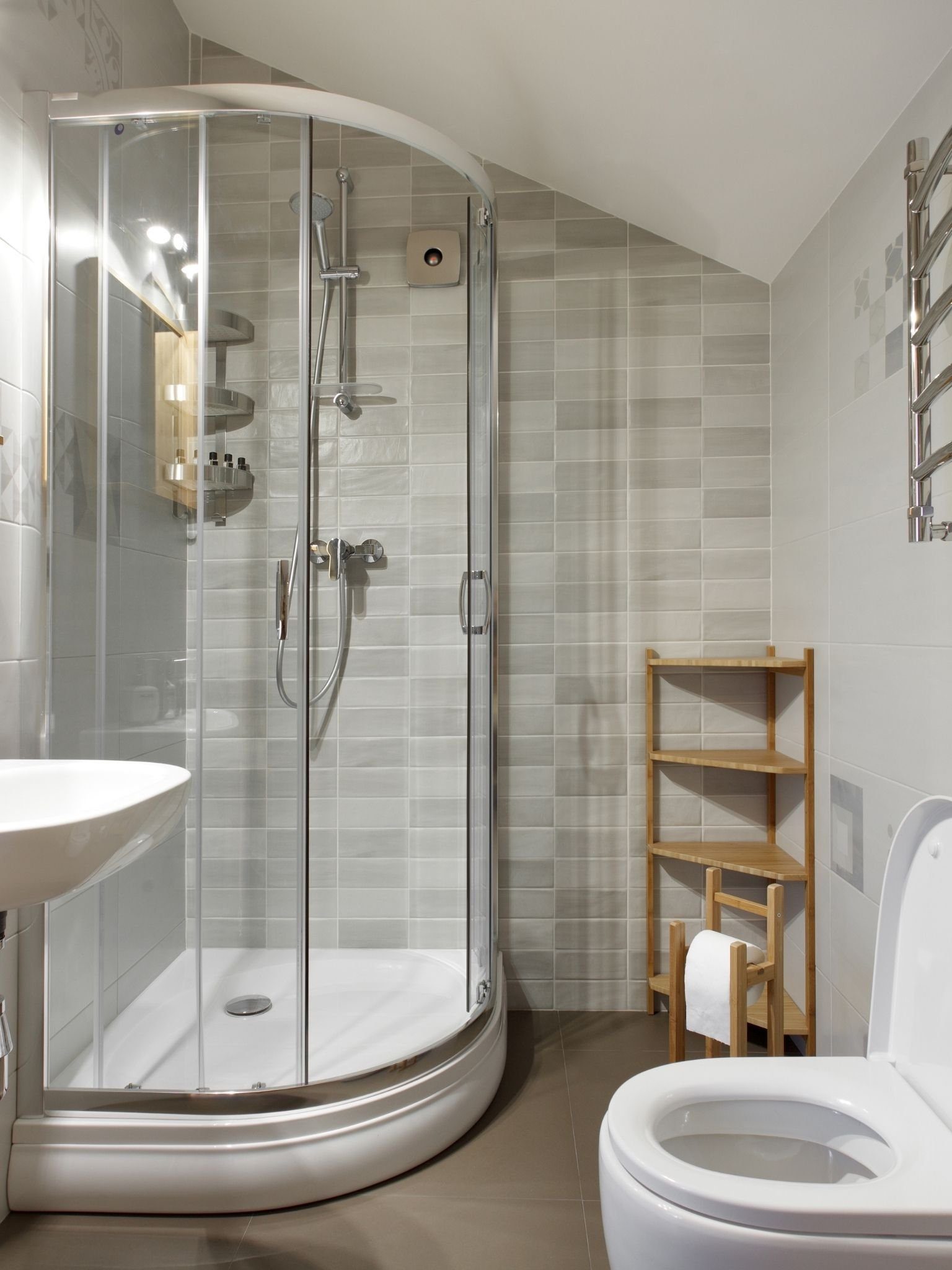 complete bathroom fitter SW1V 1QT
