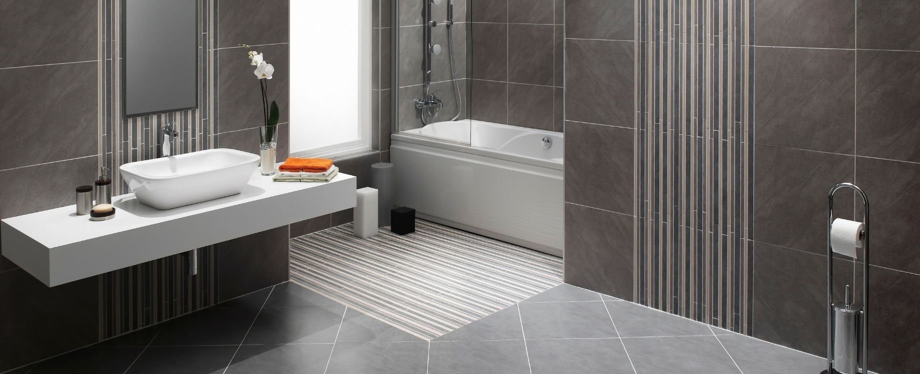certified bathroom fitter SW1V 1QT